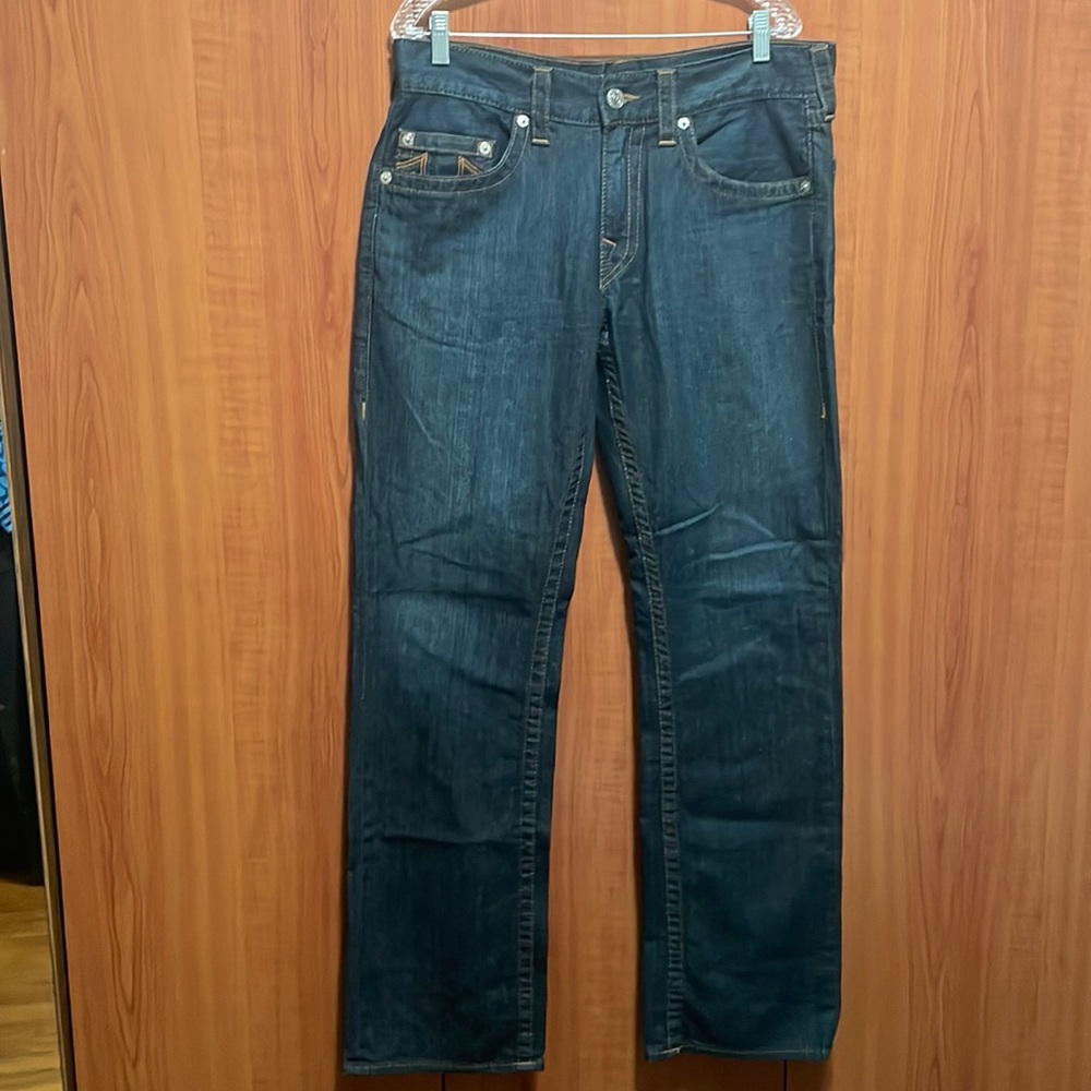 Jeans size 33